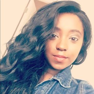 Meet your Posher, Rachelle